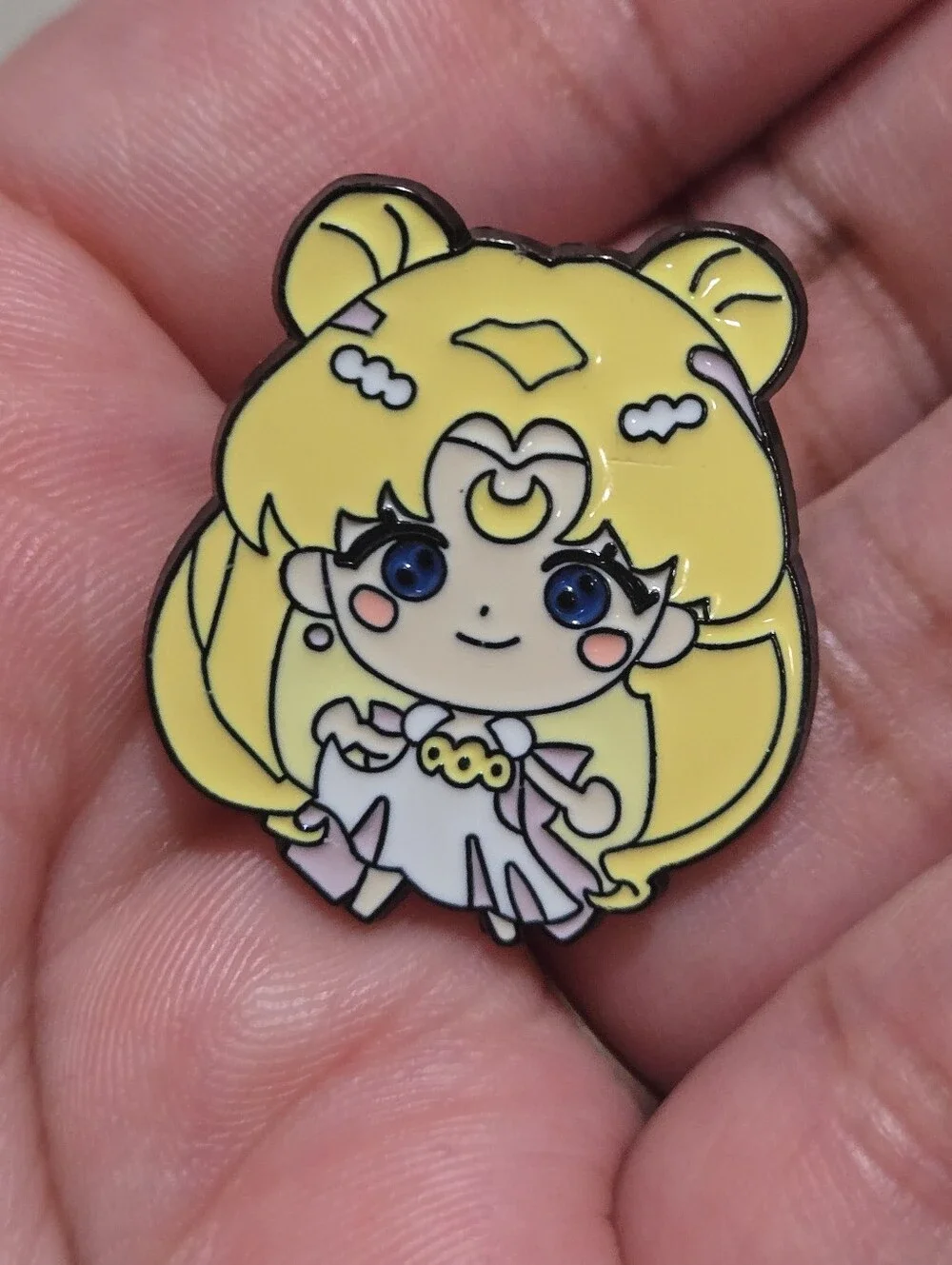 Sailor Moon Enamel Pin